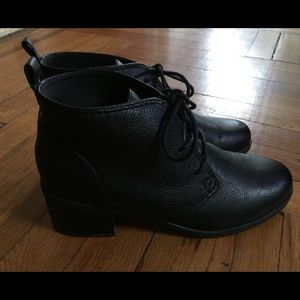 Clarks Collection Soft Cushion